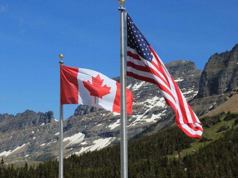 Frontera entre Canadá y Estados Unidos permanecerá cerrada