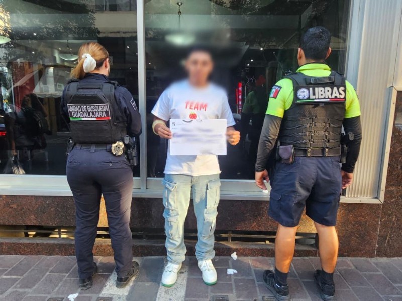 Frustran secuestro virtual de un joven en el Centro Tapatío