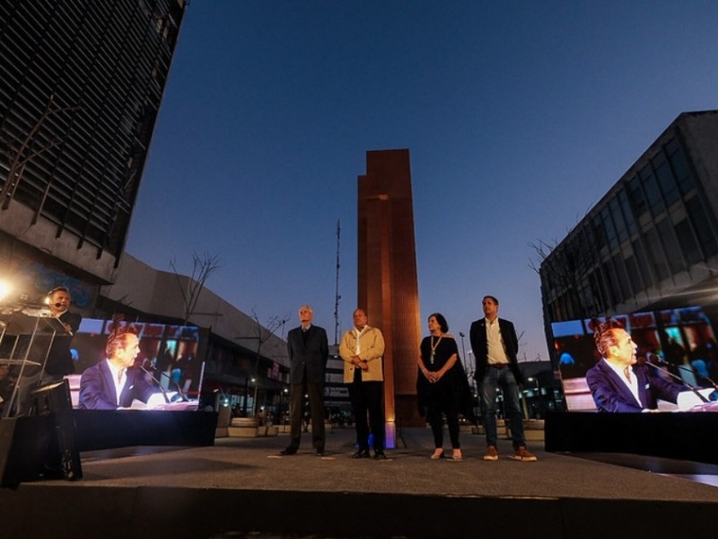 Fue inaugurada la Plaza Luis Barragán en el Paseo Alcalde