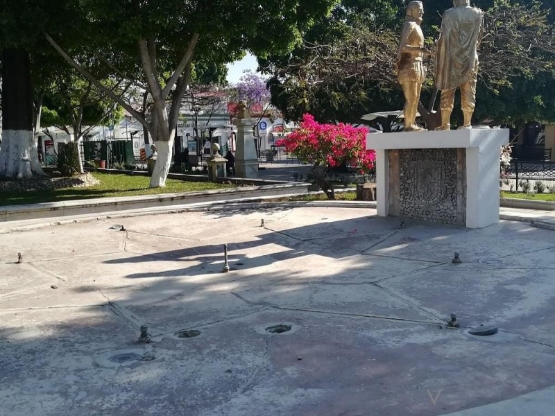 Fuentes sin funcionar en Tehuacán