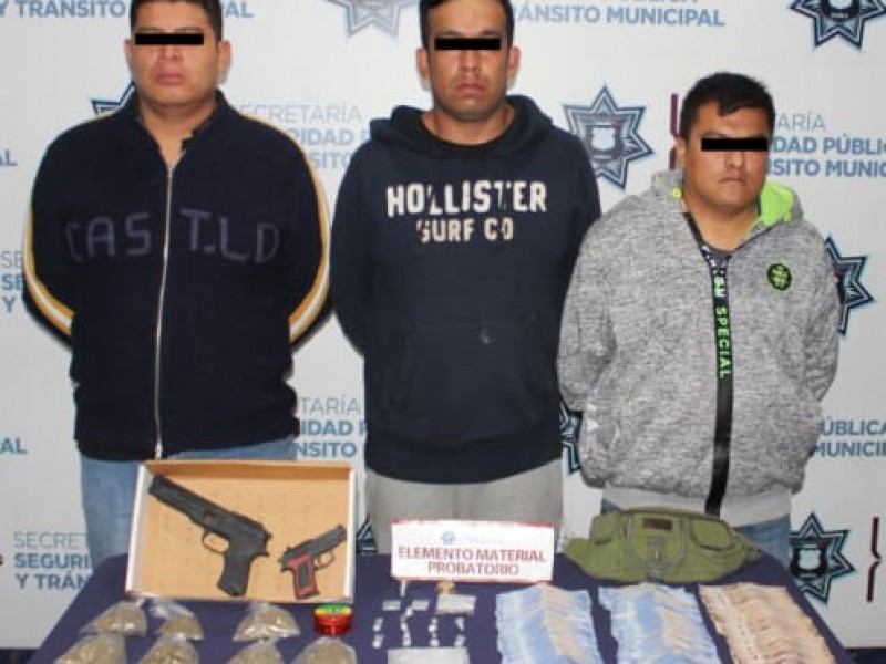 Fueron detenidos hombres por delitos contra la salud