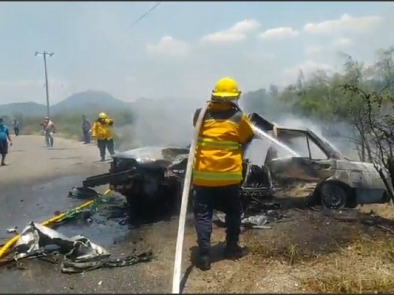 Fuerte accidente carretero tramo Salina Cruz - Huilotepec; 6 lesionados