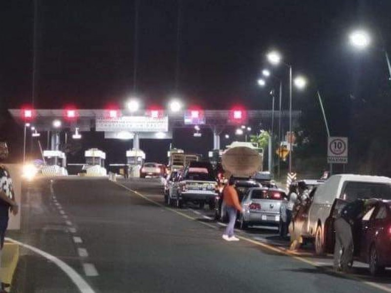 Fuerte accidente en carretera a SCLC