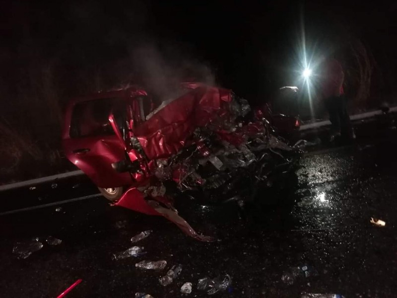 Fuerte accidente en la autopista siglo XXI deja un muerto