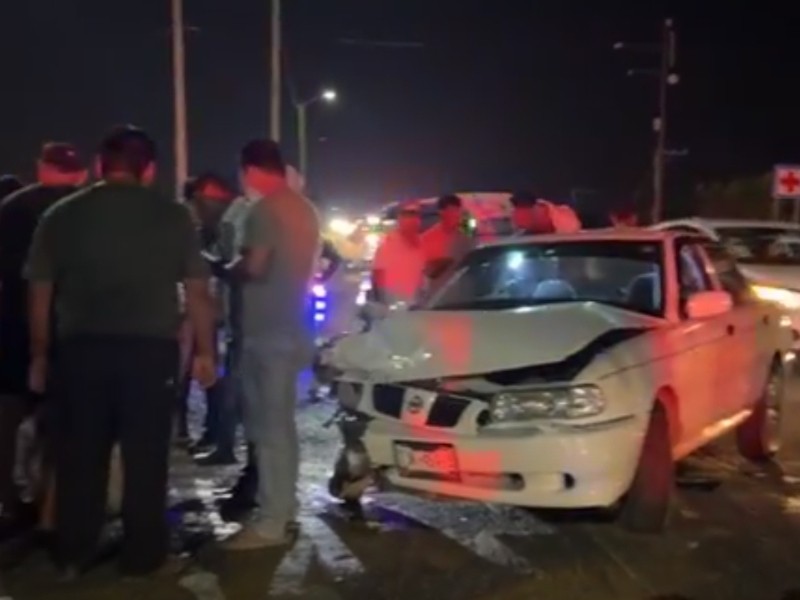 Fuerte accidente en Tehuantepec, una mujer lesionada
