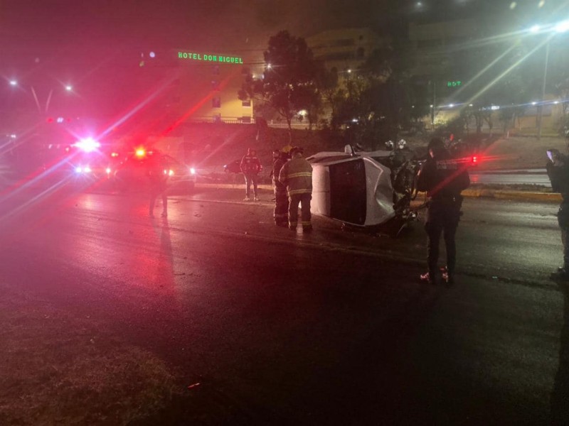 Fuerte accidente la madrugada de este sábado