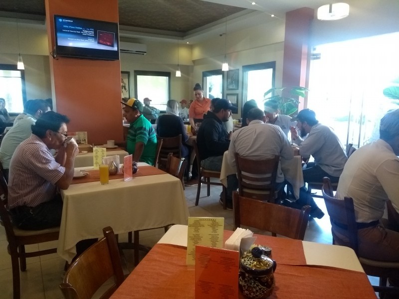 Fuerte crisis para sector restaurantero,registran baja del 90% en consumo