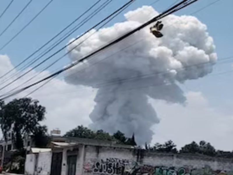 Un muerto por explosión de polvorín en Tultepec, Edomex