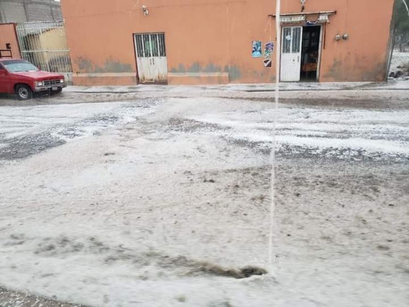 Fuerte granizada deja afectaciones en Quecholac y Felipe Ángeles