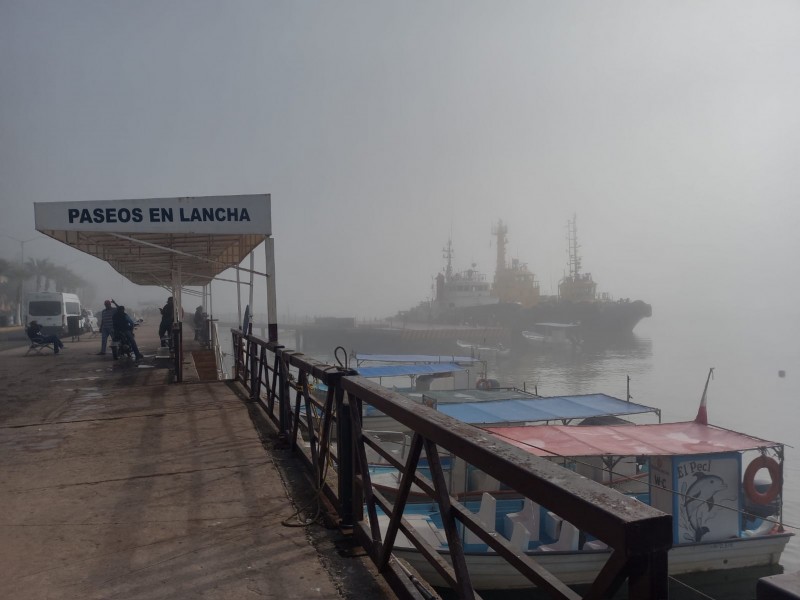 Fuerte neblina detiene la actividad marítima en Topolobampo
