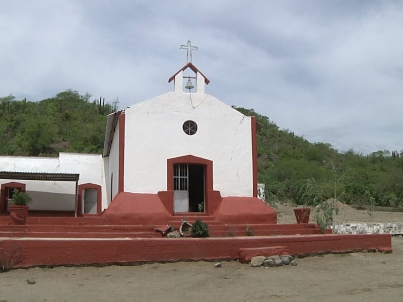 Fuertes daños en Iglesia San Blas