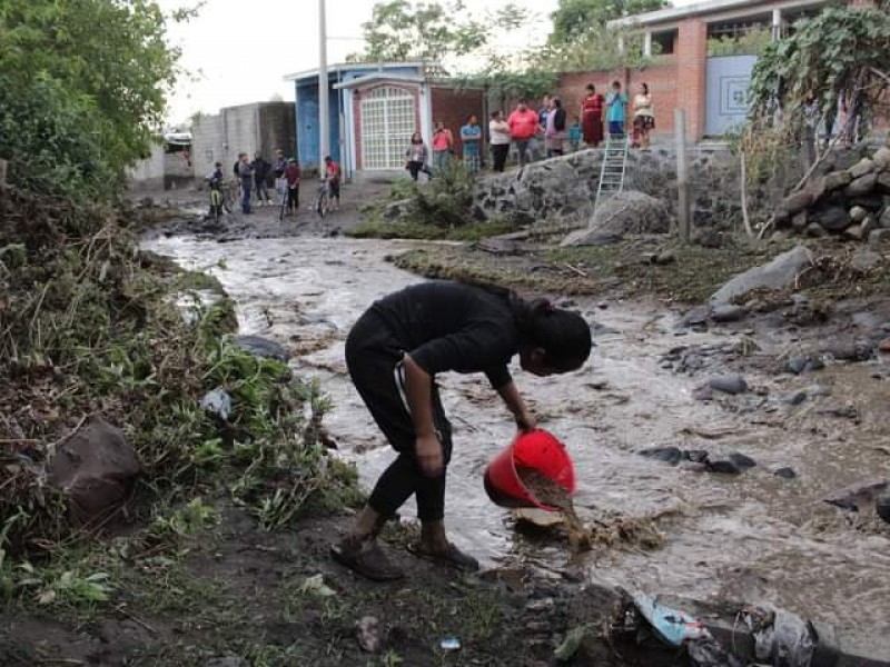 Fuertes lluvias dejan afectaciones en familias de Coyula en Atlixco