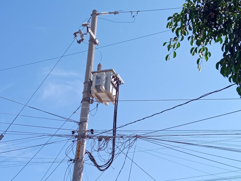 Fuertes vientos dejó sin energía a Bosques de Pedregal