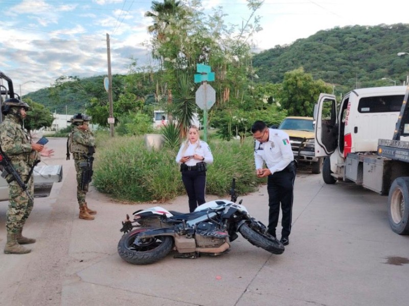 Fuerzas federales aseguran 6 Motocicletas en Mazatlán