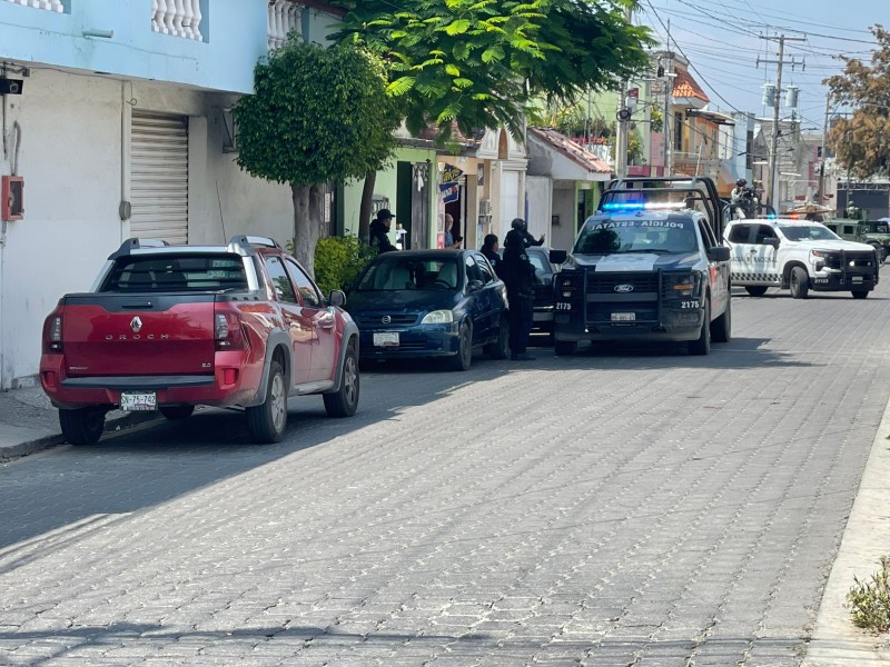 Fuerzas federales y estatales realizan cateo en inmueble