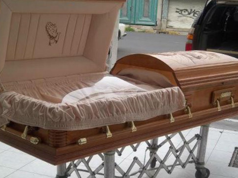 Funerarias deben acatar normas en casos Covid-19