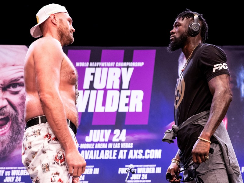 Fury vs Wilder III se aplaza hasta octubre