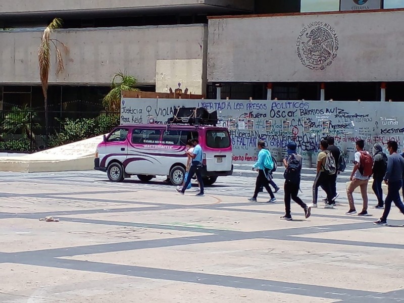 Ganancias millonarias obtienen normalistas en toma de casetas