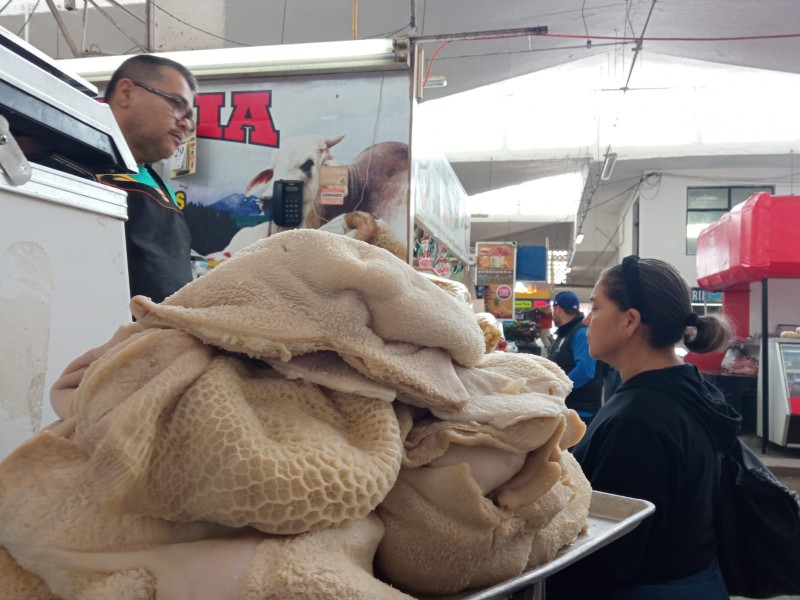 Garantizan abasto de productos cárnicos en mercados de Los Mochis