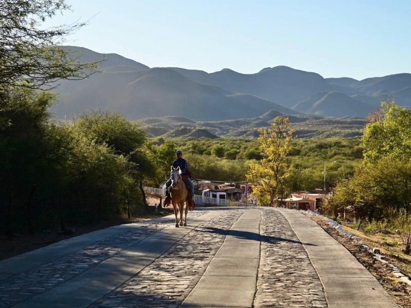 Garantizan conectividad en caminos artesanales