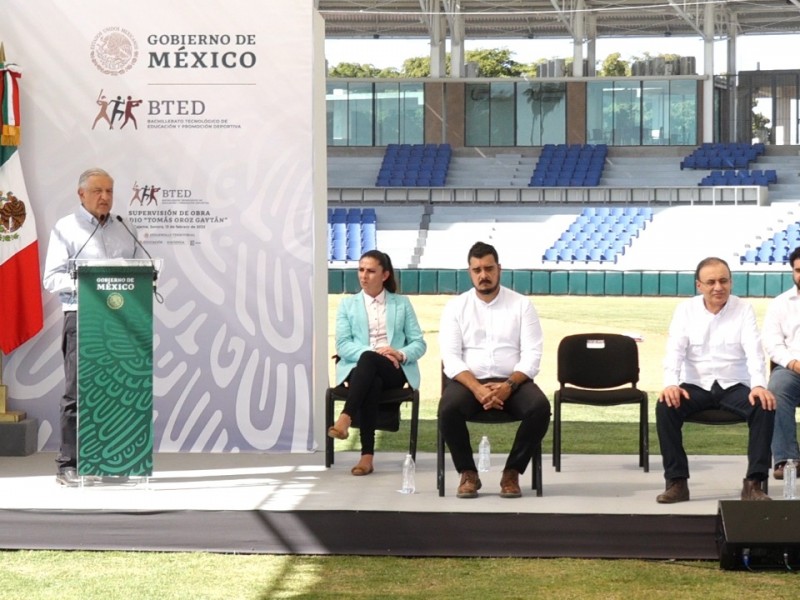 Garantizan plaza de maestros para egresados del bachillerato de beisbol