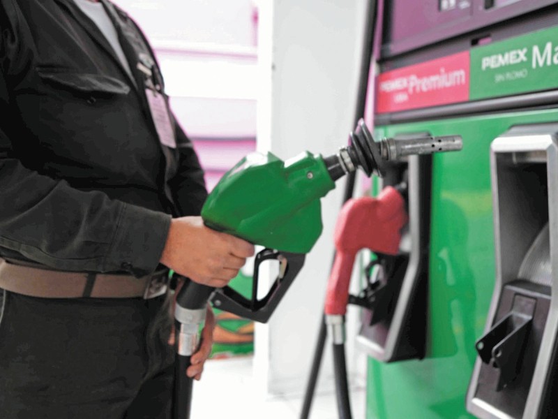 Gasolina por debajo de $24 en 94% del país