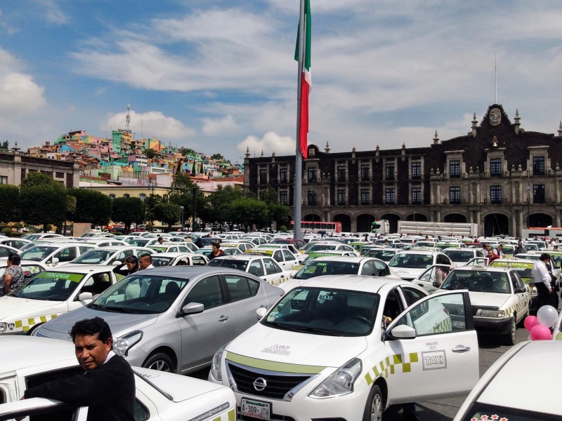 Gasolineros afectados por conversión de gasolina-gas