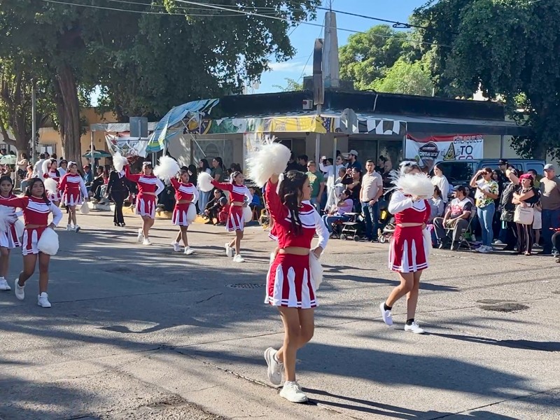 Genera desfile alusivo a la revolución mexicana 3 toneladas de basura