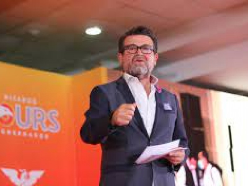 Genera reacciones declinación de Ricardo Bours a la gubernatura