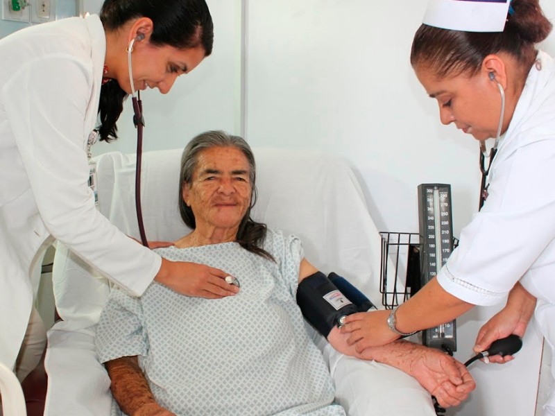 Geriatría en Zihuatanejo: Una especialidad vital aún poco conocida