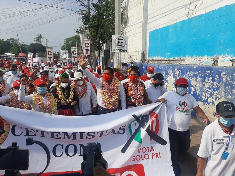 Gilberto Romo apertura campaña a la presidencia de Tehuantepec