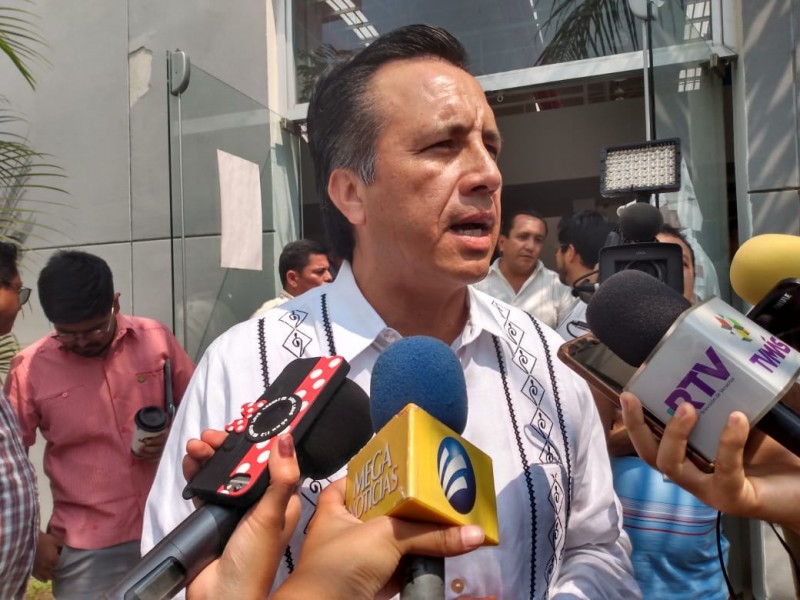 Gobernador asegura que se respetará a periodistas