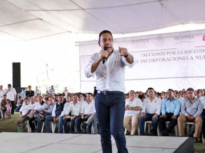 Gobernador de Hidalgo da positivo a Covid-19