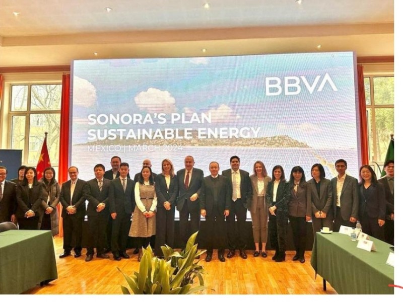 Gobernador de Sonora se reúne con directivos bancarios en China