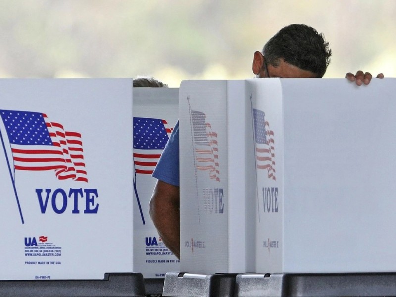 Gobernador de Texas amenaza con cárcel por boicot electoral