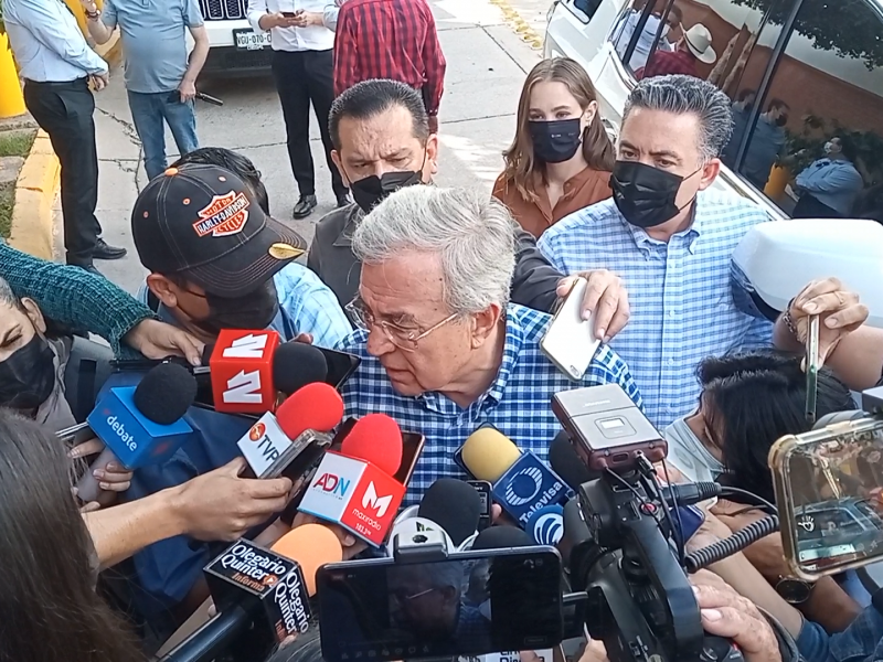 Gobernador Rocha plantea revocación para Gobernadores en Sinaloa