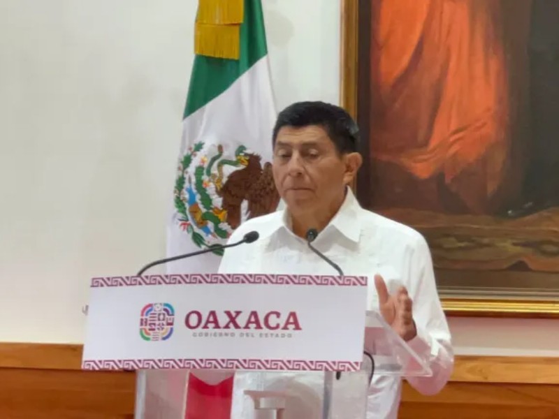 Gobernador Salomón Jara retoma gira en comunidades afectadas por huracán