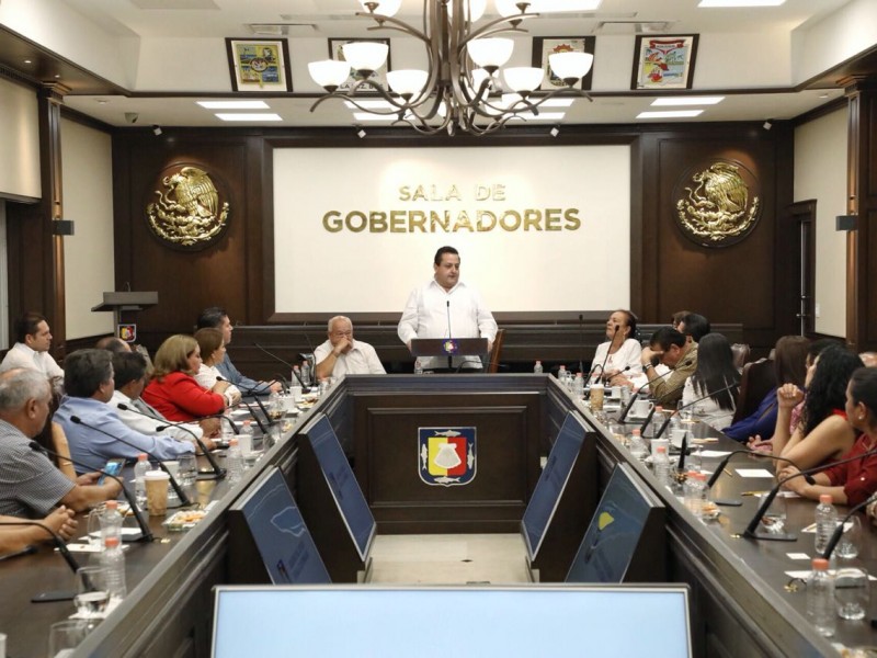 Gobernador se reunió con candidatos electos