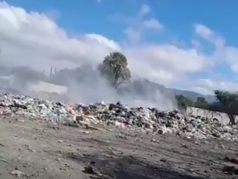 Gobernador: Tras incendio intervendrá SMADSOT, en basurero de Miahuatlán