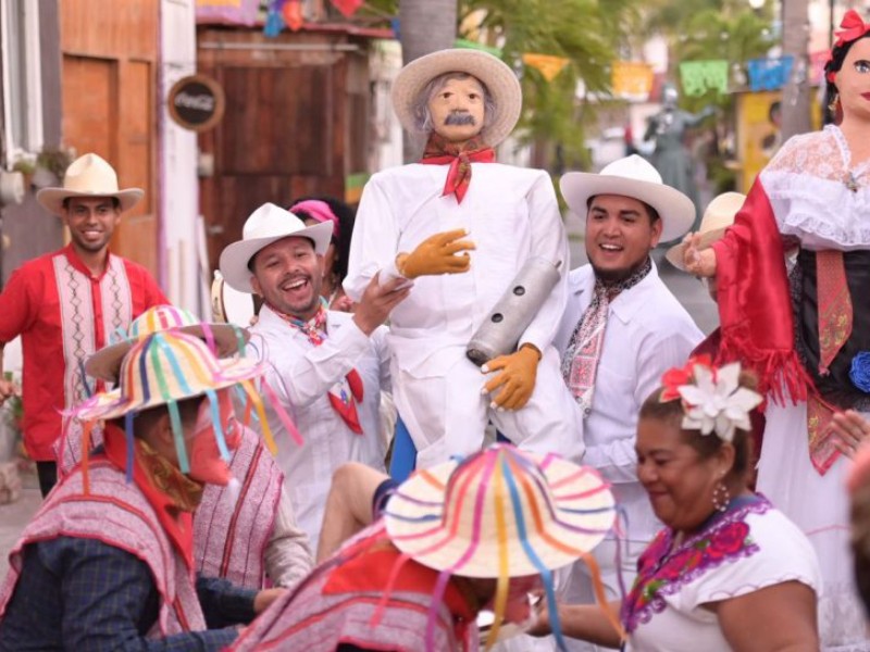 Gobernadora de Veracruz anuncia desfile de año nuevo