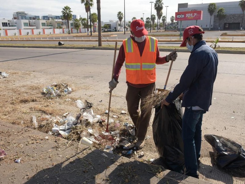 Gobierno de Culiacán llega con jornada de limpieza al sector Isla Musala