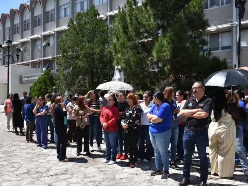 Gobierno de Durango anuncia Torre Materna Infantil mientras recorta personal sanitario