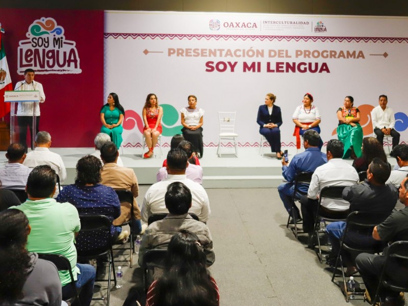 Gobierno de Oaxaca buscará revitalizar 15 lenguas originarias
