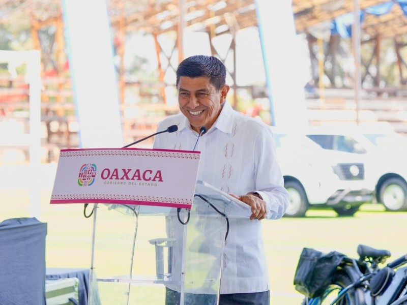 Gobierno de Oaxaca crea Fondo de Pensiones para policías veteranos