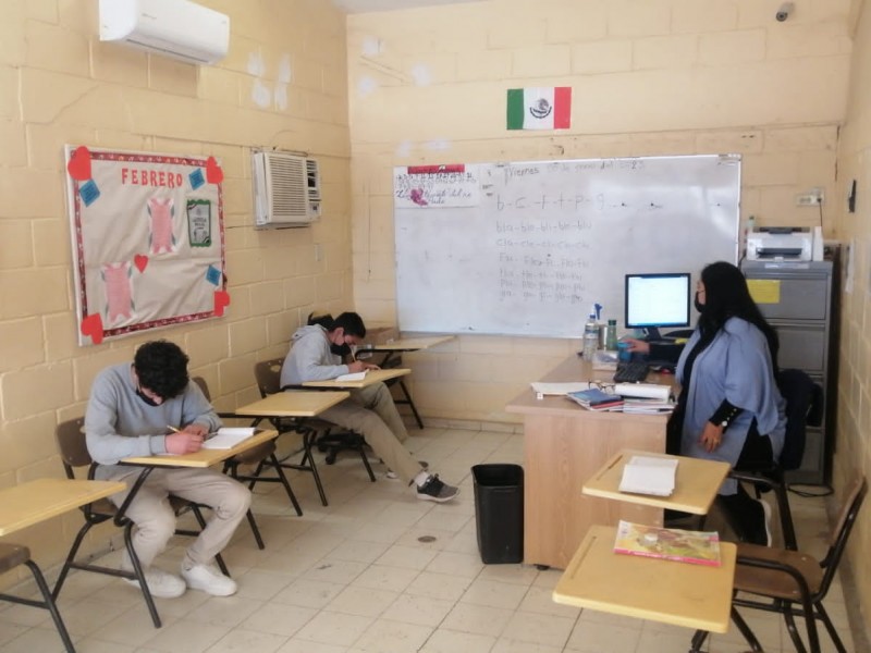 Gobierno de Sonora brinda reinserción educativa a jóvenes de Itama