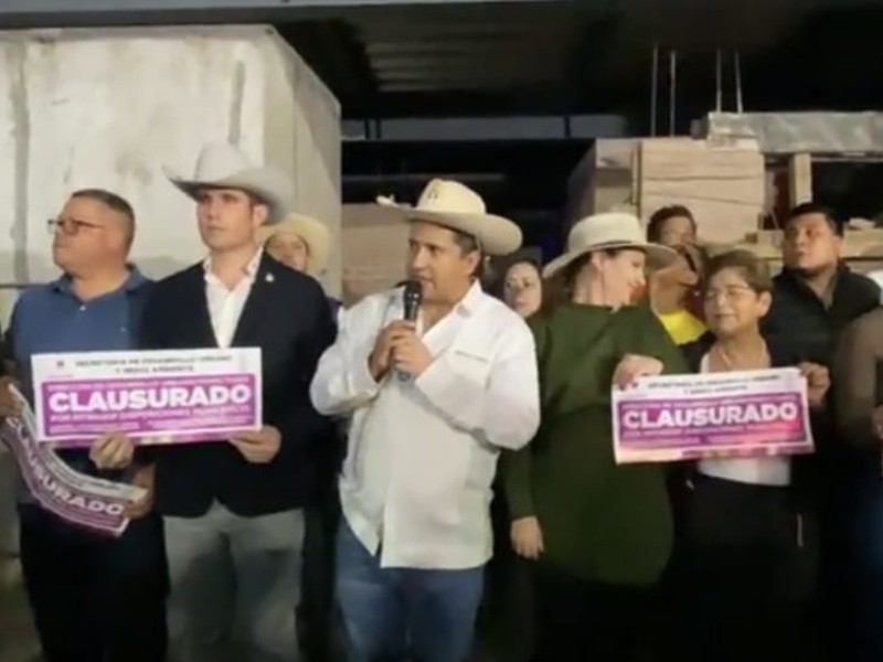 Gobierno de Uruapan clausura trabajos de teleférico con manifestación