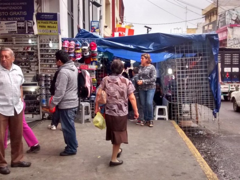 Gobierno municipal debe apoyar a comercio informal: Canacintra