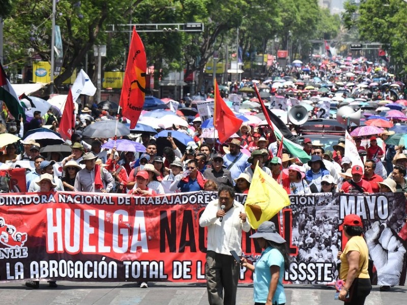 Gobierno ofrece diálogo ante boicot electoral de maestros