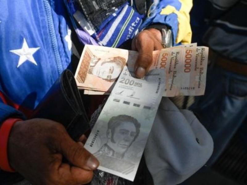 Gobierno venezolano elimina seis ceros al bolívar