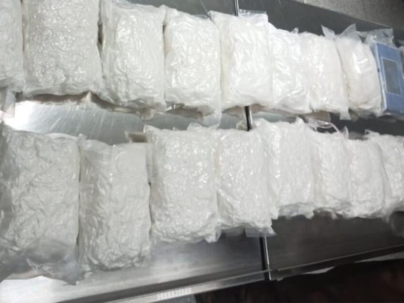Golpe al narcotráfico en el AICM: incautan 47 kilos de droga